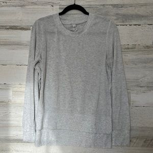 ALO Yoga Light Gray Sweater